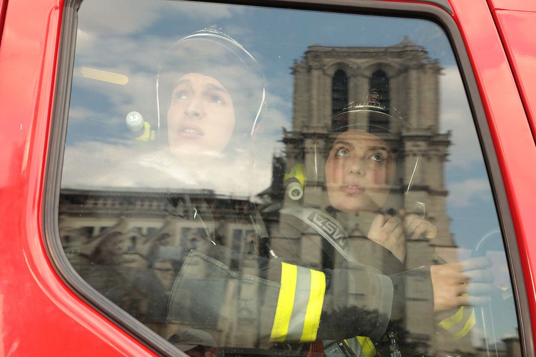 Arde Notre-Dame : Foto