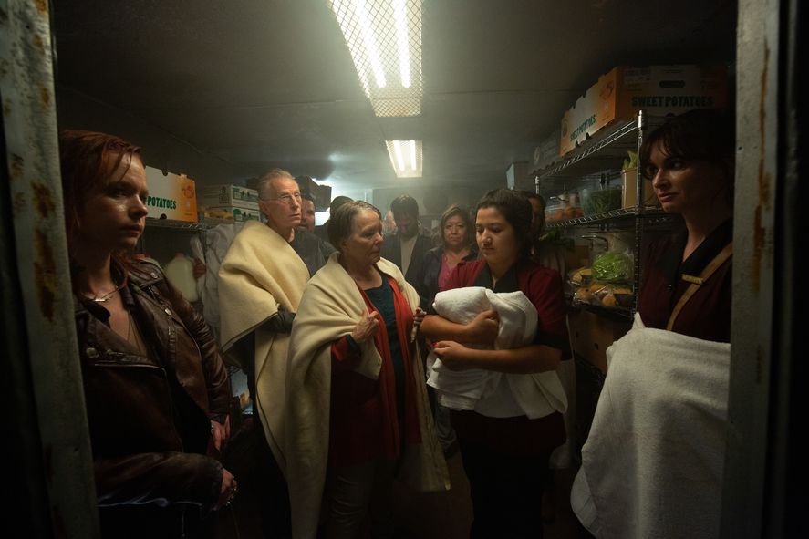 Frente al tornado : Foto