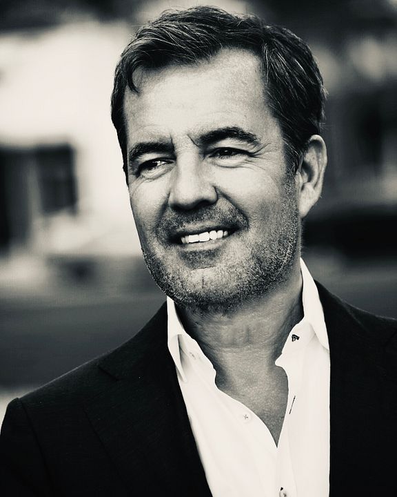 Cartel Manuel Molina