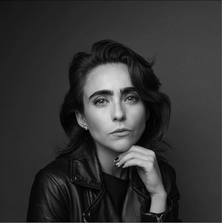 Cartel Karla Farfán