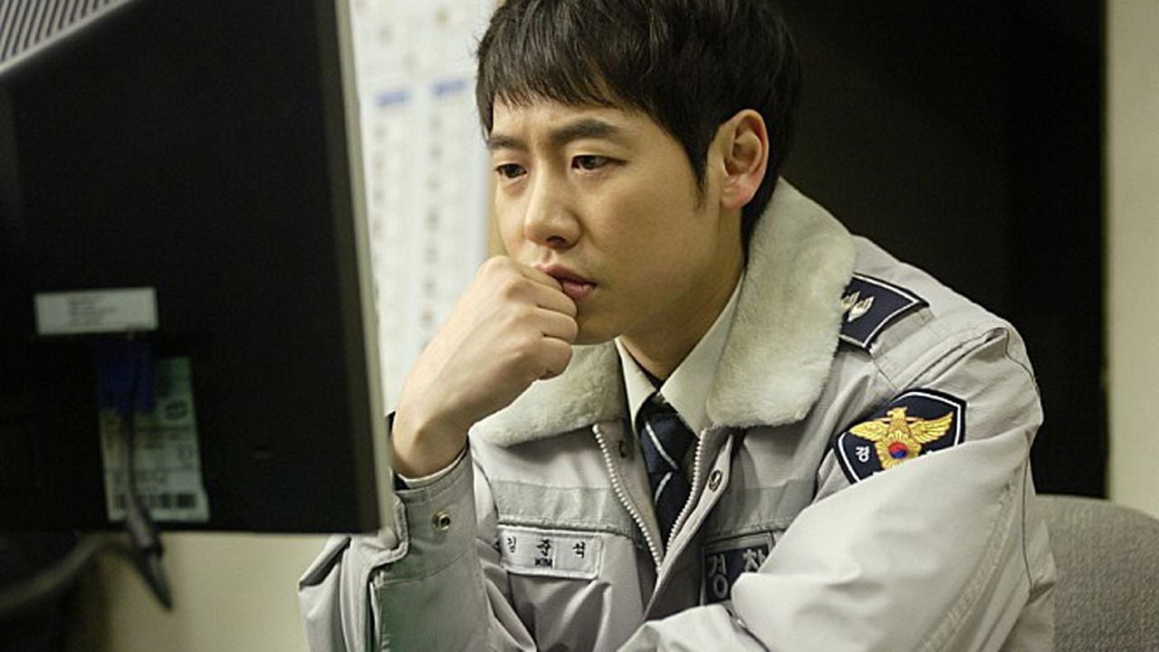 Go-hyang-i: Jook-eum-eul Bo-neun Doo Gae-eui Noon : Foto