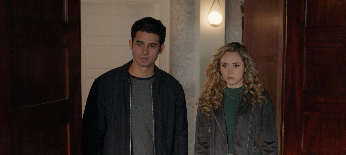 Stargirl : Foto Brec Bassinger, Hunter Sansone