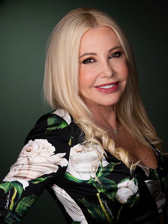 Cartel Monika Bacardi