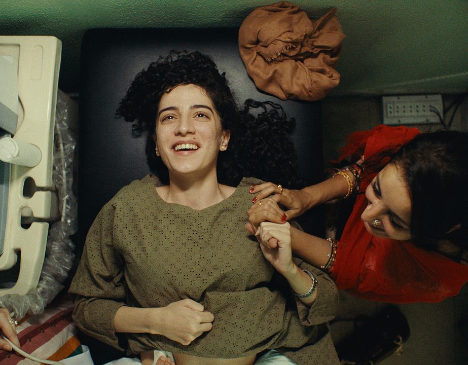 Joyland : Foto Alina Khan