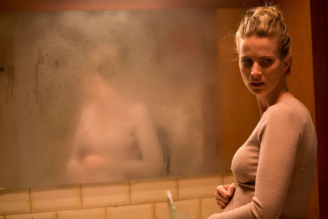 The Offering : Foto Emily Wiseman