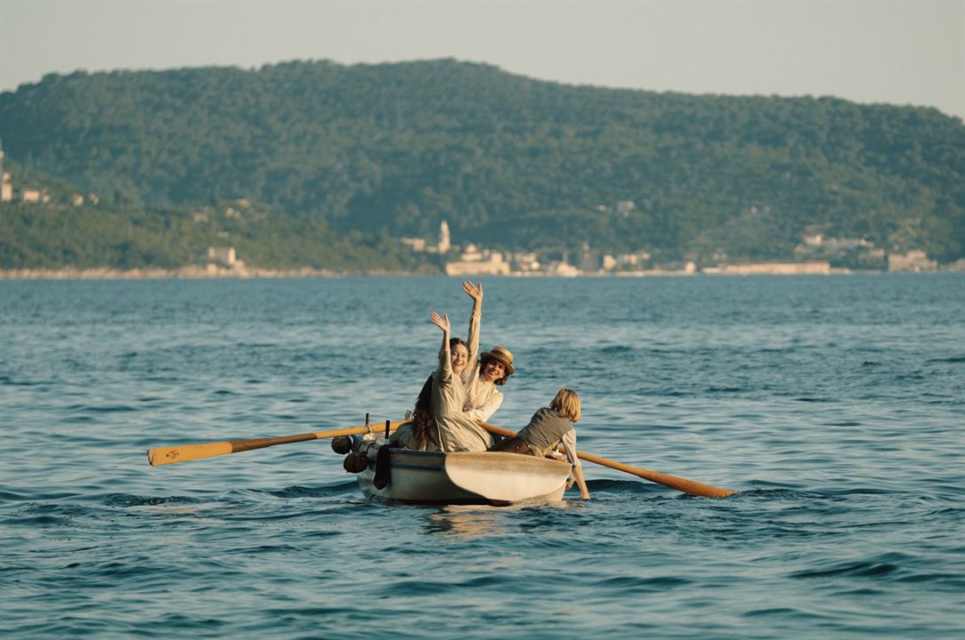 Foto Deniz Orta, Dominique Devenport