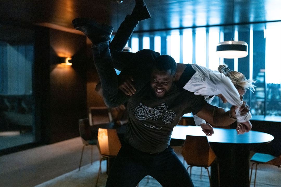 El especialista : Foto Winston Duke