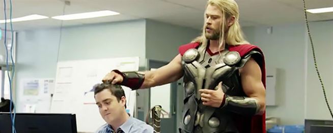 Residuos Torneado Racionalización Capitán América: Civil War': Un vídeo revela qué estaba haciendo Thor  durante la Guerra Civil de Marvel - Noticias de cine - SensaCine.com