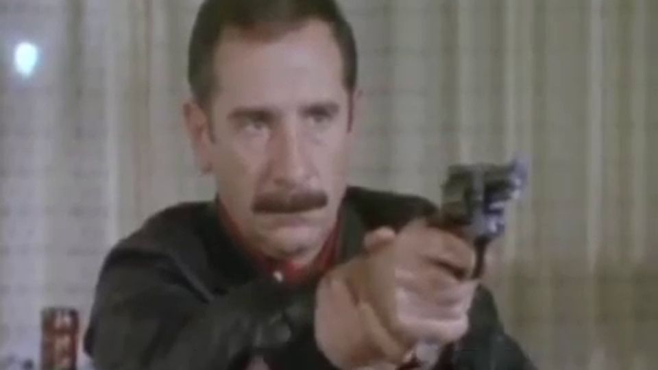 Tráiler de la película El crack - El crack Tráiler  - SensaCine.com